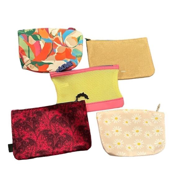 Ipsy Bags Makeup Cosmetics Bags - Picture 1 of 4